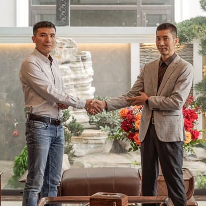 BẢO HÀNH<br/>CHĂM SÓC KHÁCH HÀNG